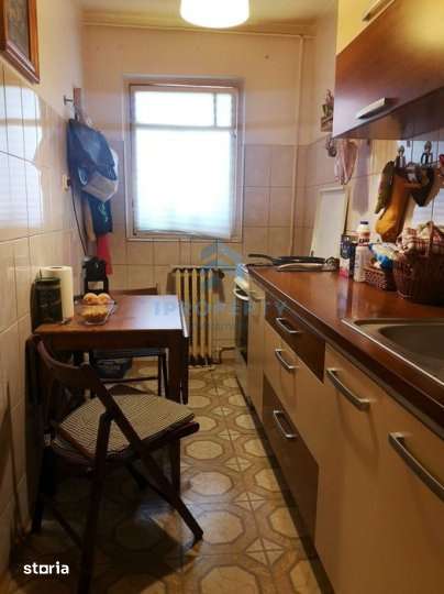Vanzare Apartament 2 camere in Iancului, DECOMANDAT, BLOC 1980, 54 MP — fotografia 3