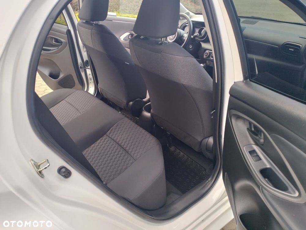 Toyota Yaris 1.5 Style - 14