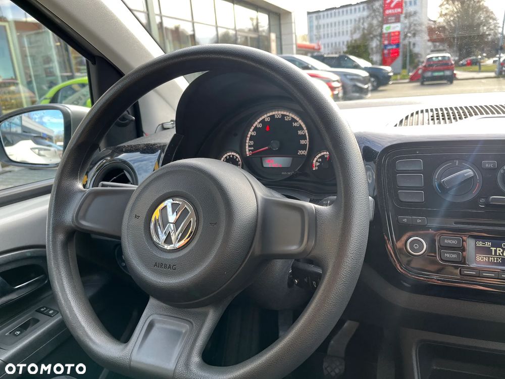 Volkswagen up! 1.0 move - 14