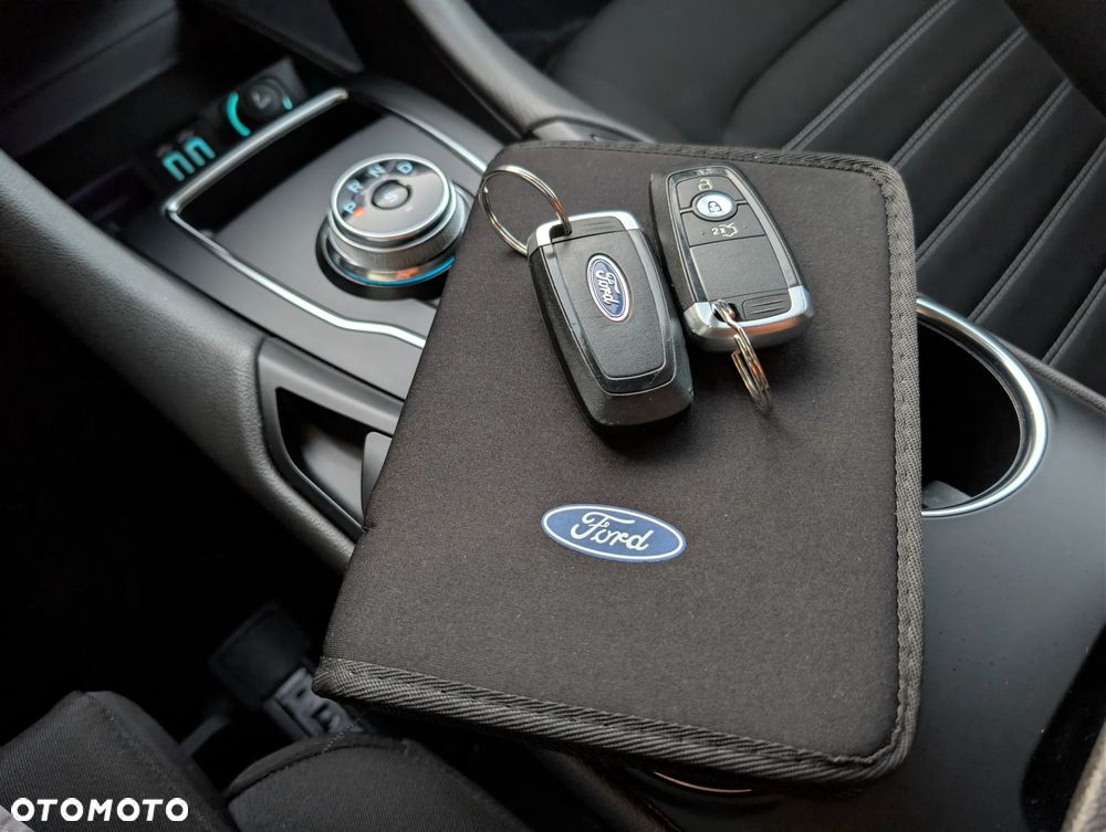 Ford Mondeo 2.0 EcoBlue Trend - 38