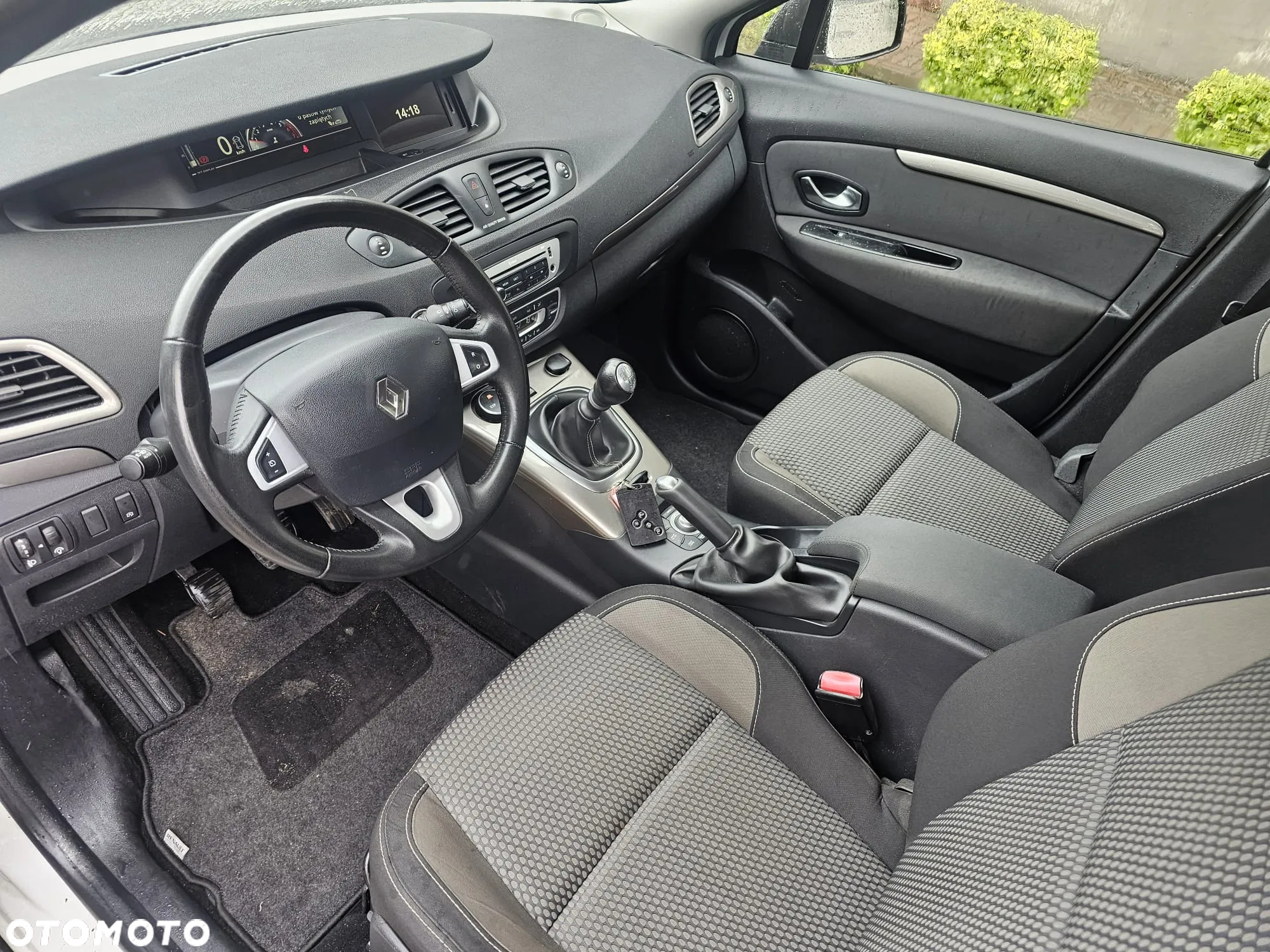 Renault Scenic - 35