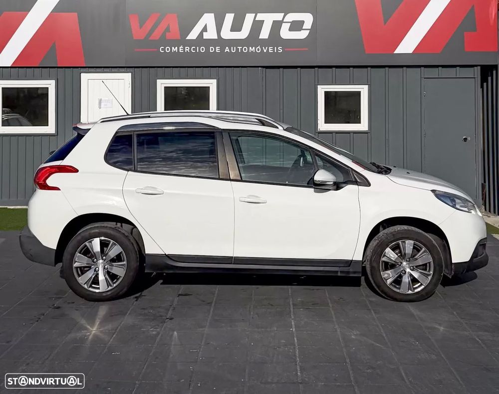 Peugeot 2008 1.2 VTi Active - 4