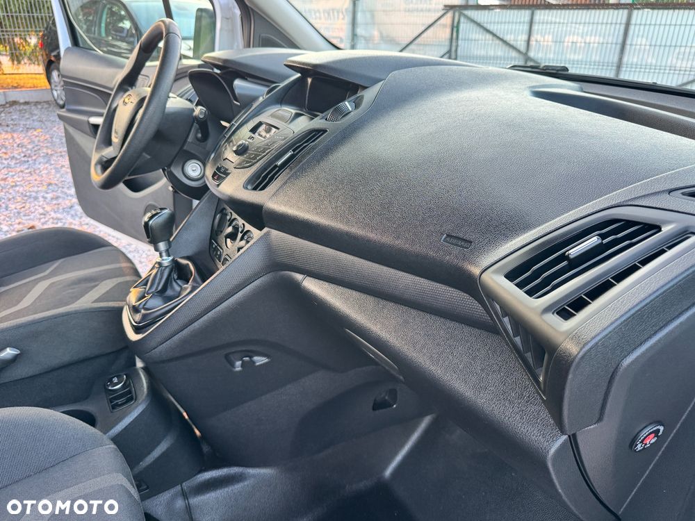 Ford Transit Connect - 24