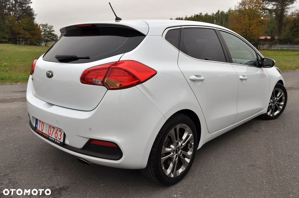 Kia Ceed 1.6 GDI XL DCT - 6