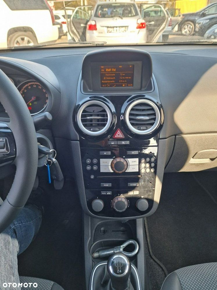 Opel Corsa 1.4 16V Edition - 15