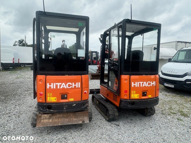 Hitachi ZX-19 - 13