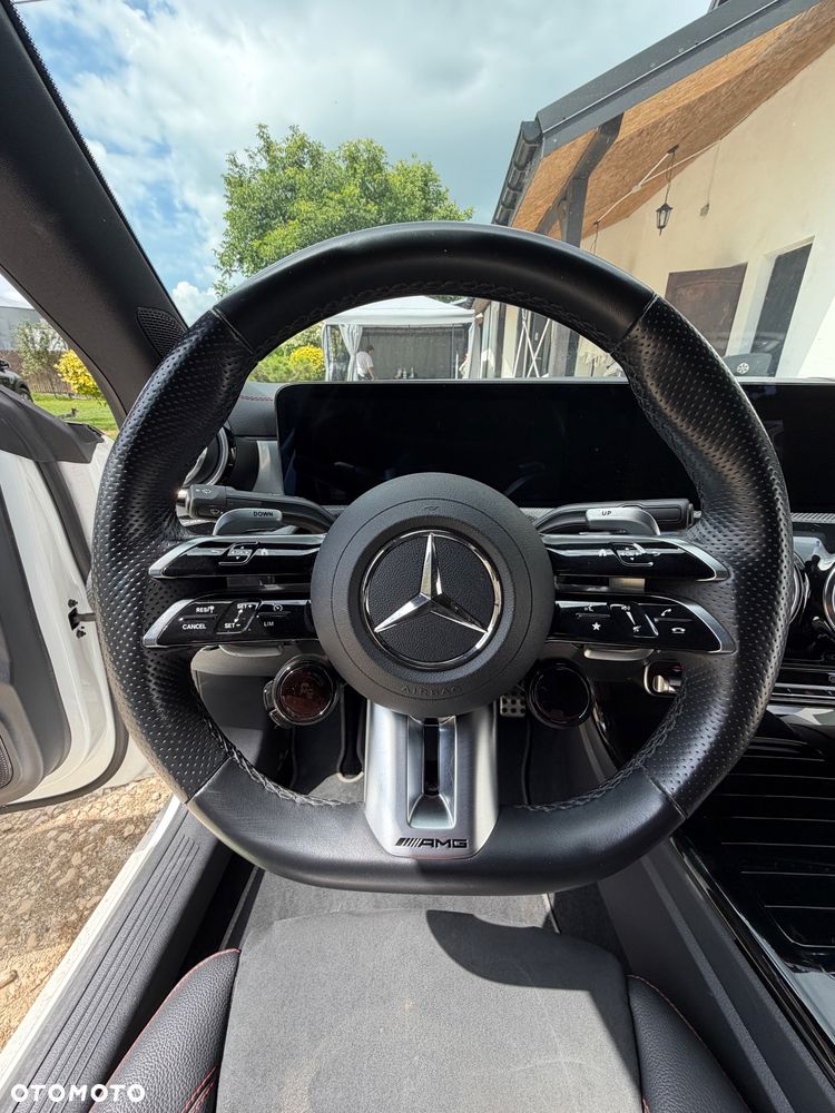 Mercedes-Benz CLA AMG 35 4-Matic 7G-DCT - 10