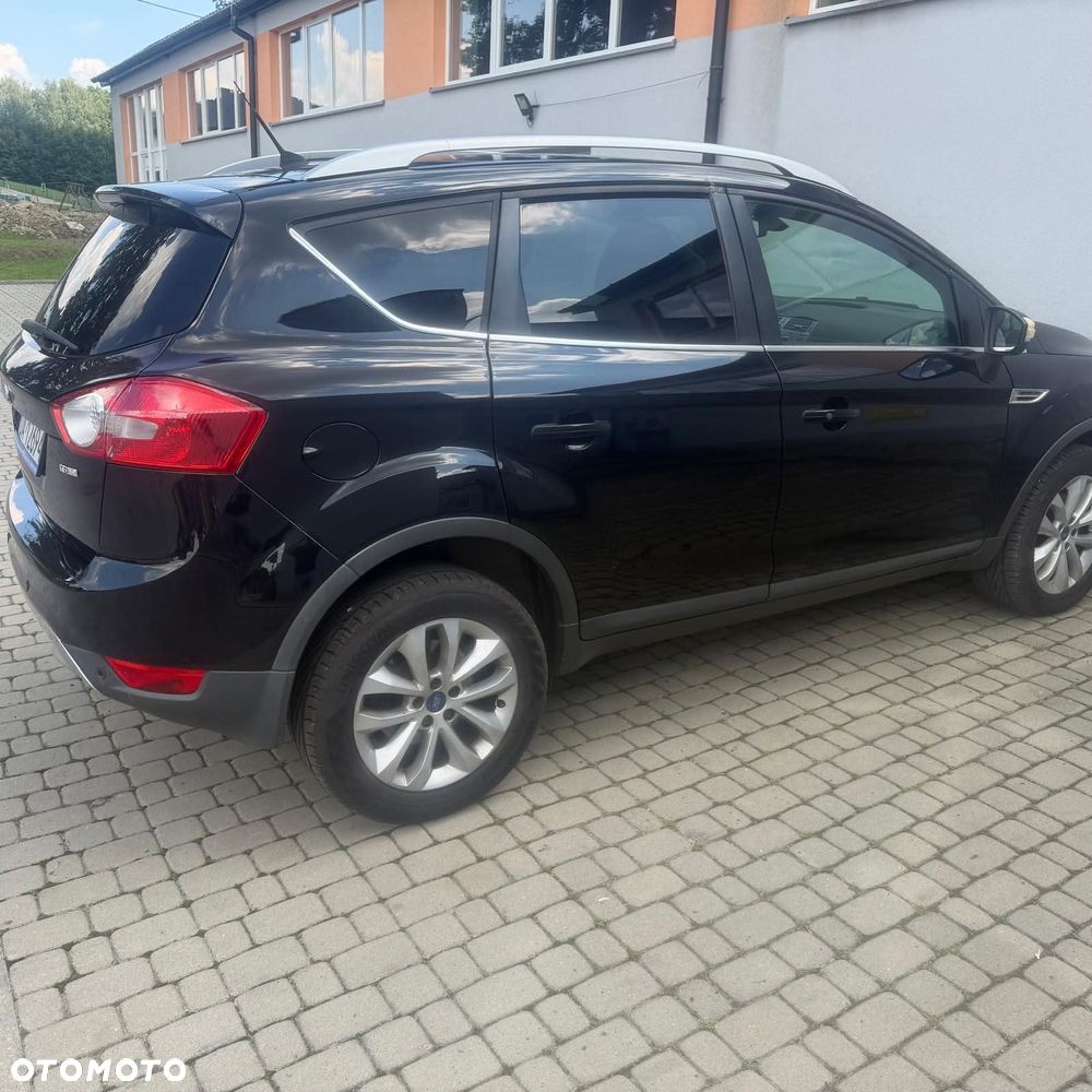 Ford Kuga - 8