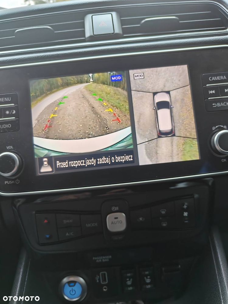 Nissan Leaf 40kWh N-Connecta - 5