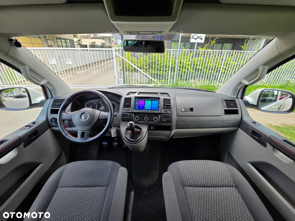 Volkswagen Transporter - 10