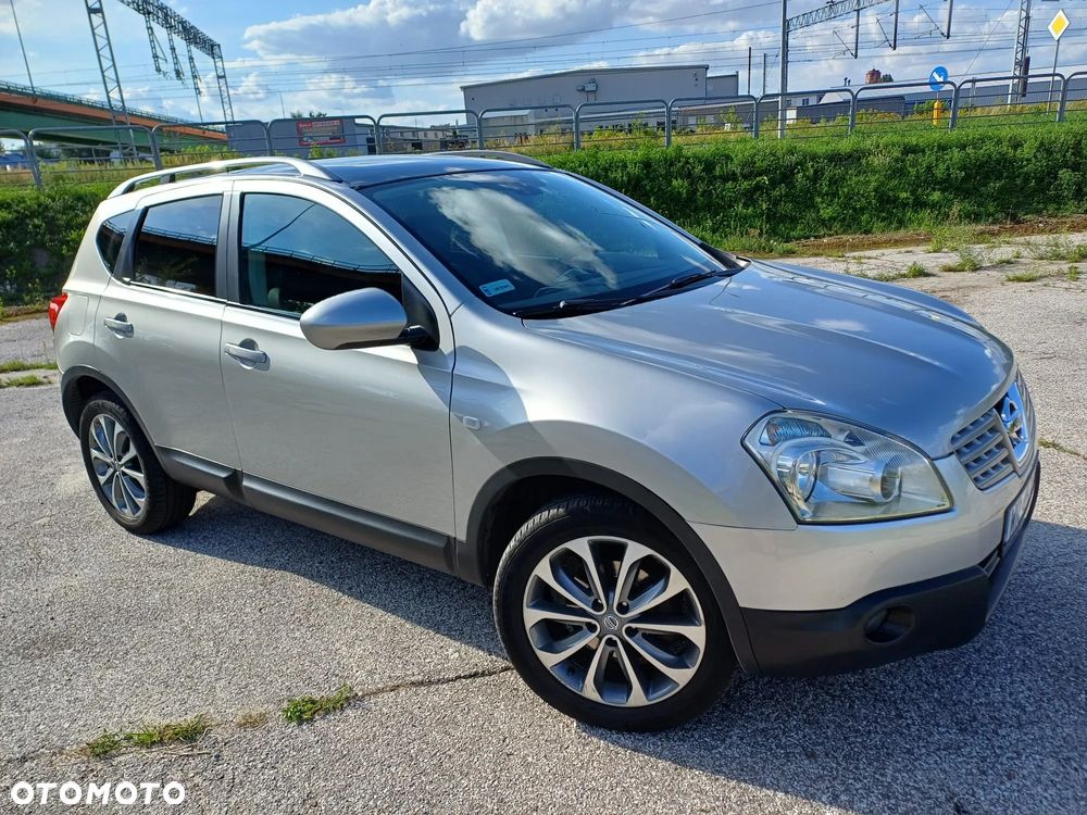 Nissan Qashqai - 1