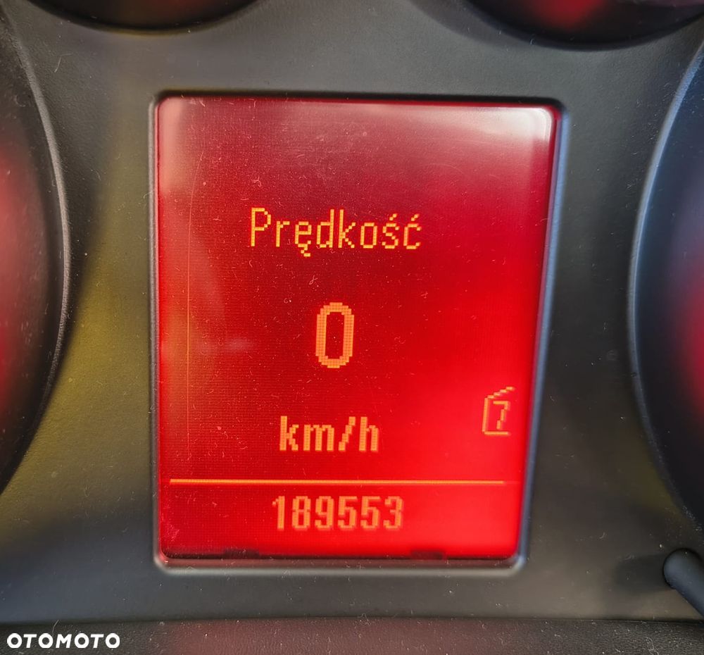 Opel Astra 2.0 CDTI DPF Sport - 25