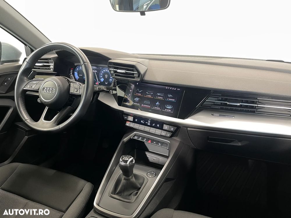 Audi A3 ack 2.0 30 TDI Advanced - 8