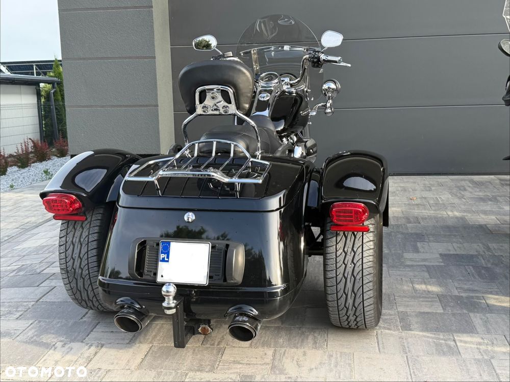 Harley-Davidson Trike Freewheeler - 1