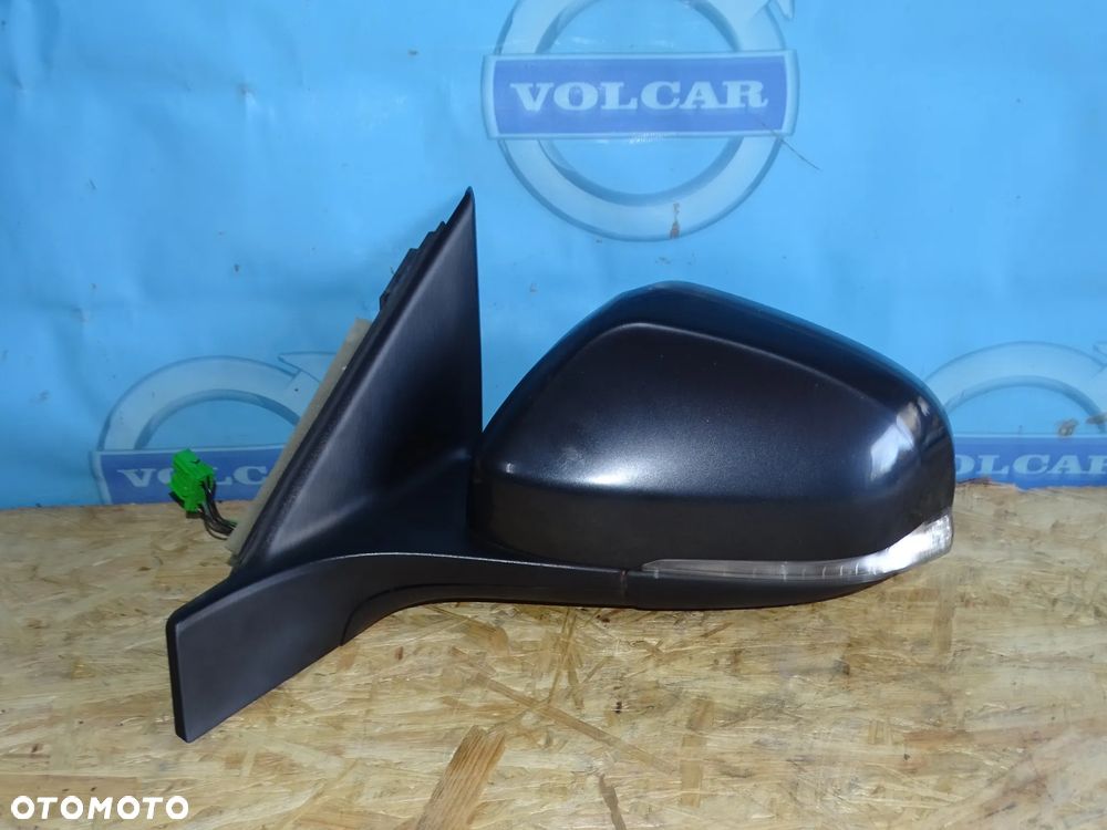 LUSTERKO LEWE VOLVO V70, S80 LIFT EUROPA 8-PIN - 1