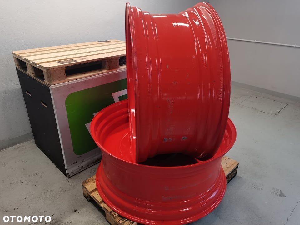 Felga tylna Fendt serii 800 1997r {DW18X42} - 1