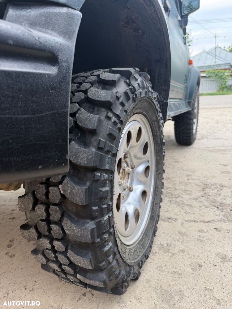 Suzuki Samurai - 6