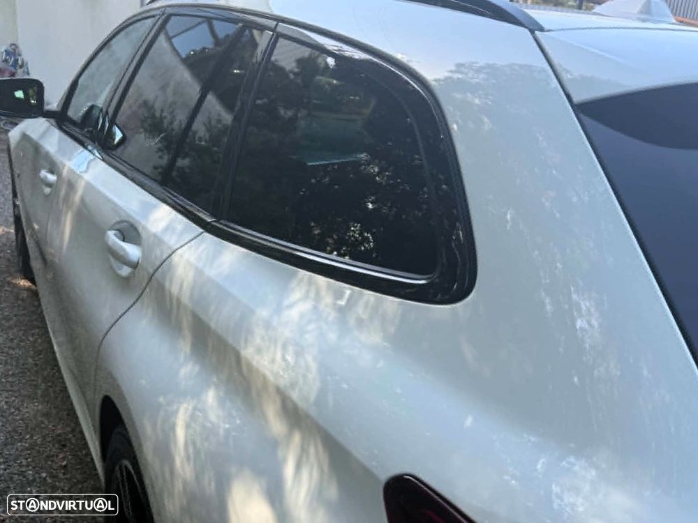 BMW 330 e Pack 50 anos M Auto - 14
