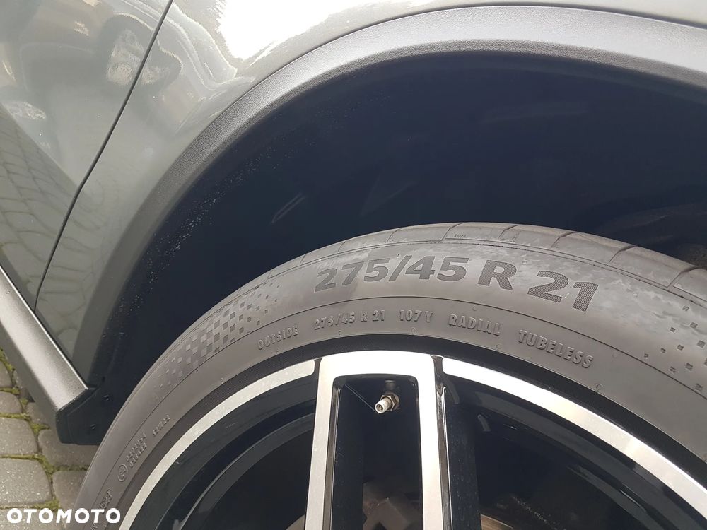 Mercedes-Benz GLE - 12