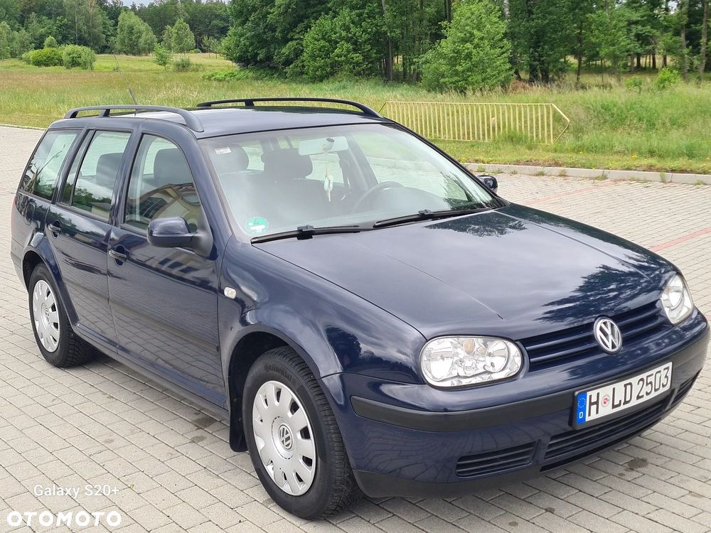 Volkswagen Golf - 5