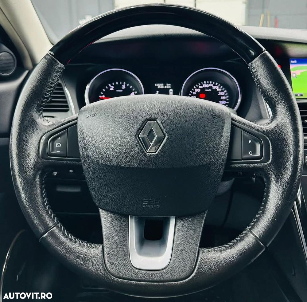 Renault Latitude 2.0 dCi Initiale - 19