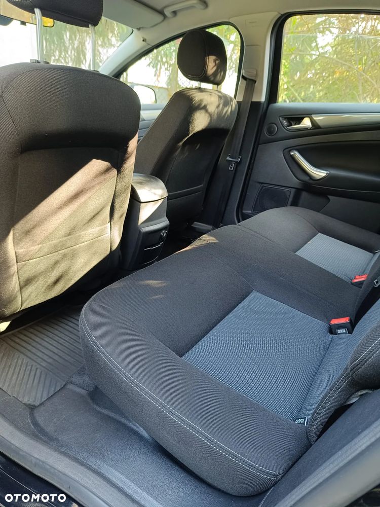 Ford Mondeo - 14