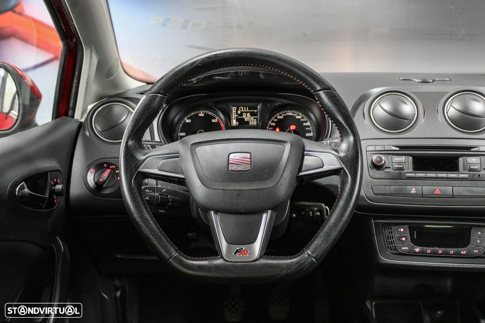 Seat Ibiza 2013 photo 4