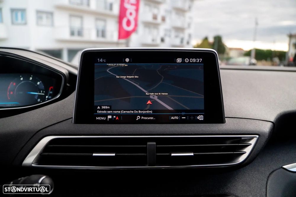 Peugeot 5008 1.6 BlueHDi Allure - 22