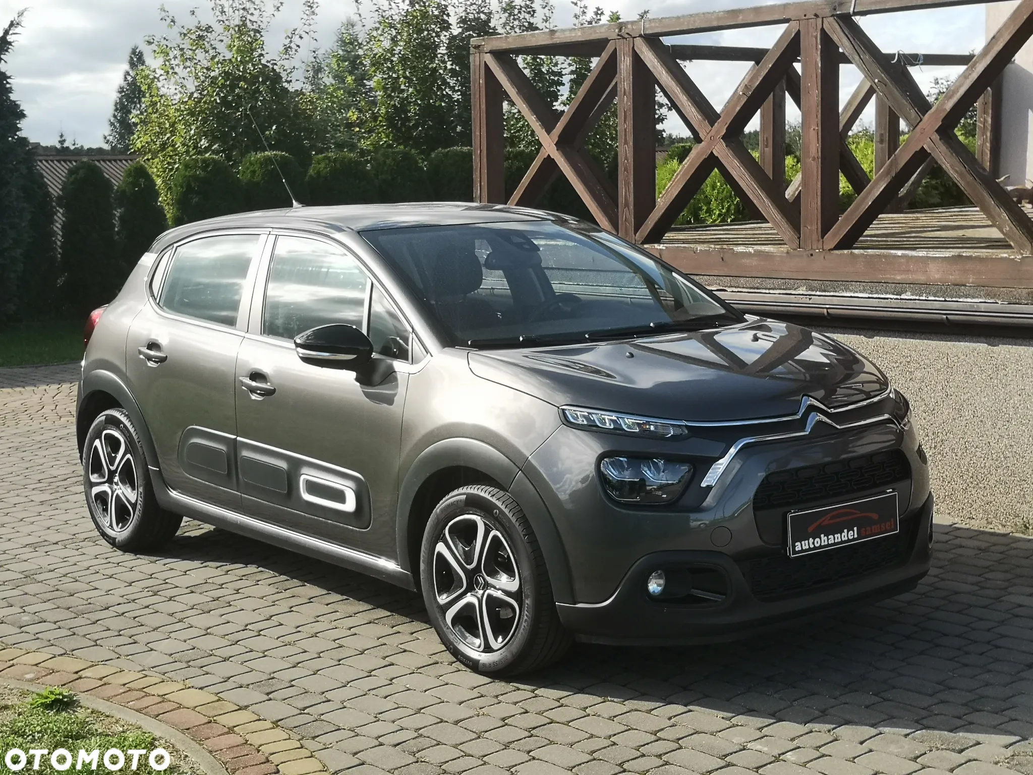 Citroën C3 1.2 PureTech C-Series - 4