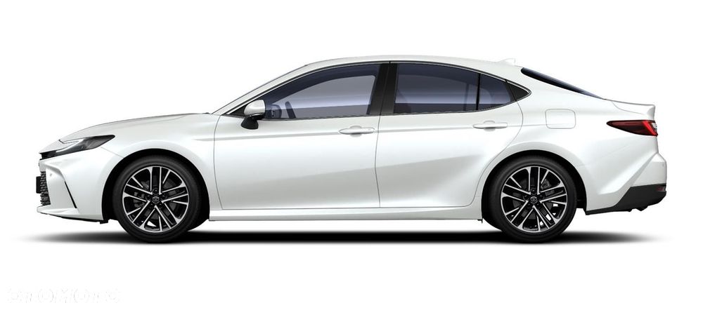 Toyota Camry - 6