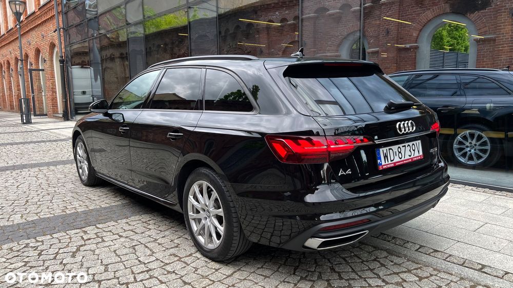Audi A4 Avant 40 TDI Quattro S tronic - 4