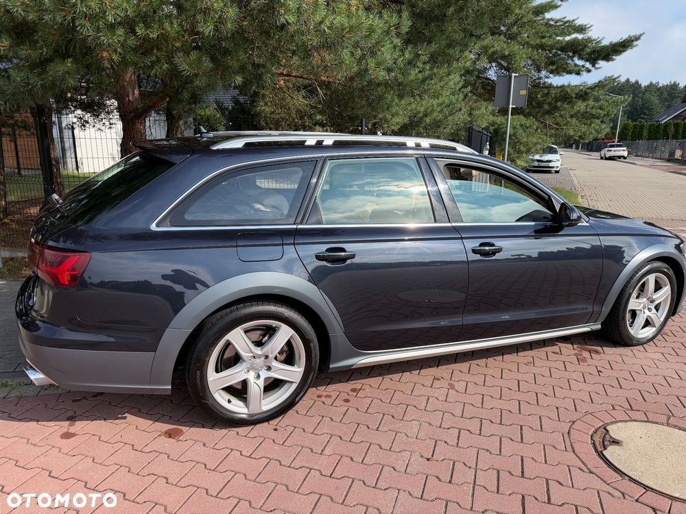Audi A6 Allroad - 18