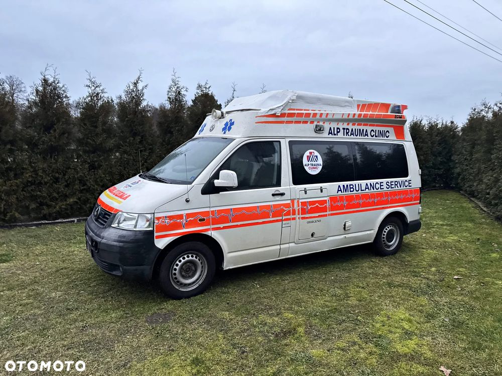 Volkswagen Transporter - 1