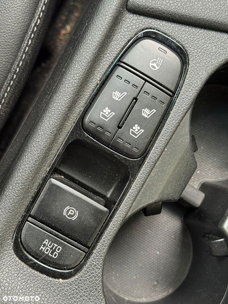 Kia Niro 1.6 GDI Hybrid Business Line - 18