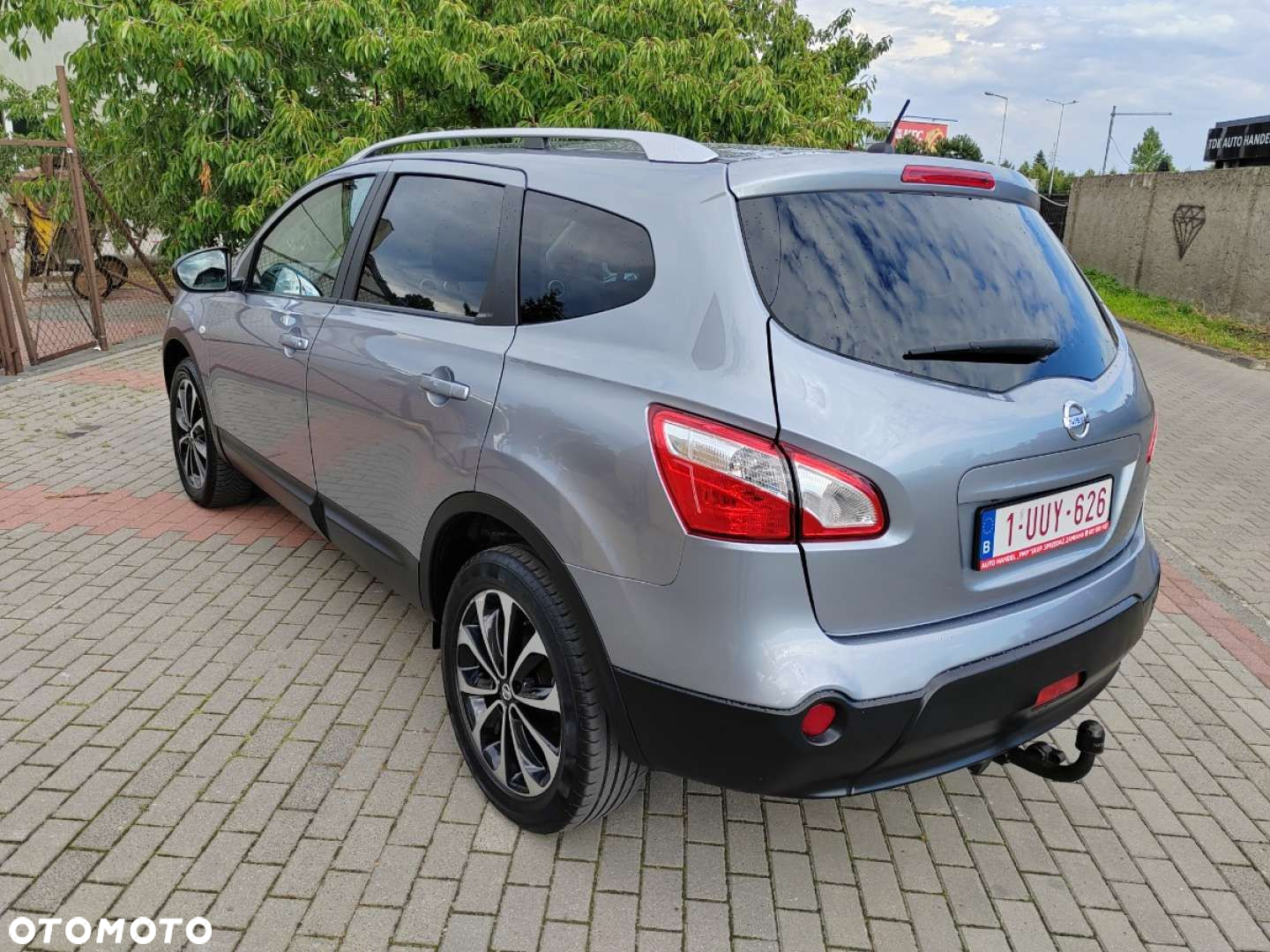 Nissan Qashqai+2 - 10