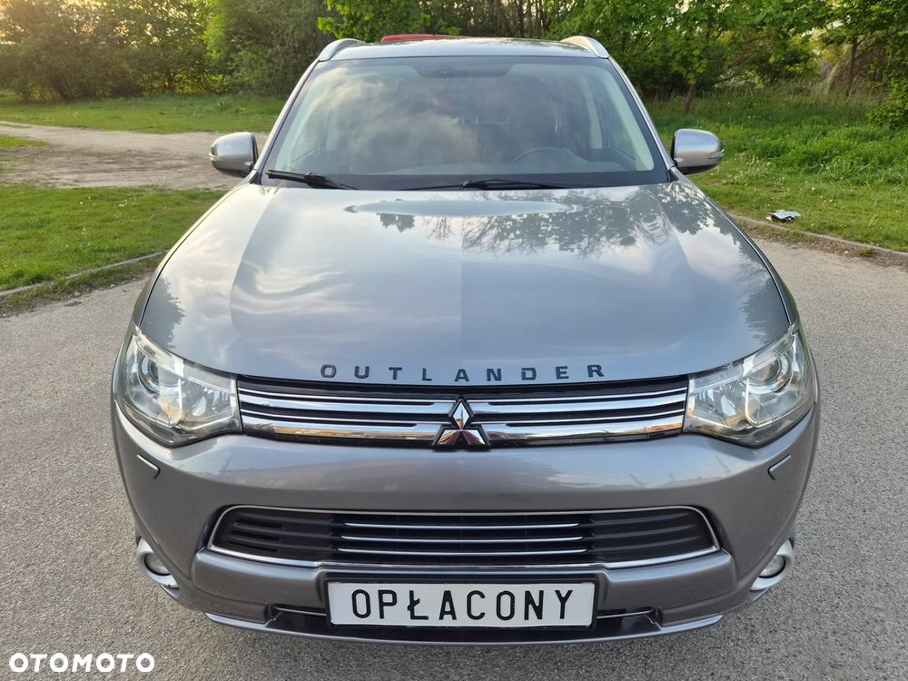 Mitsubishi Outlander - 13