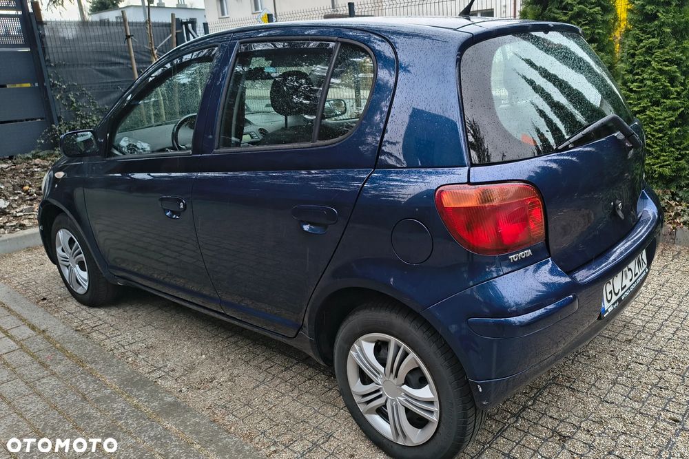 Toyota Yaris - 2
