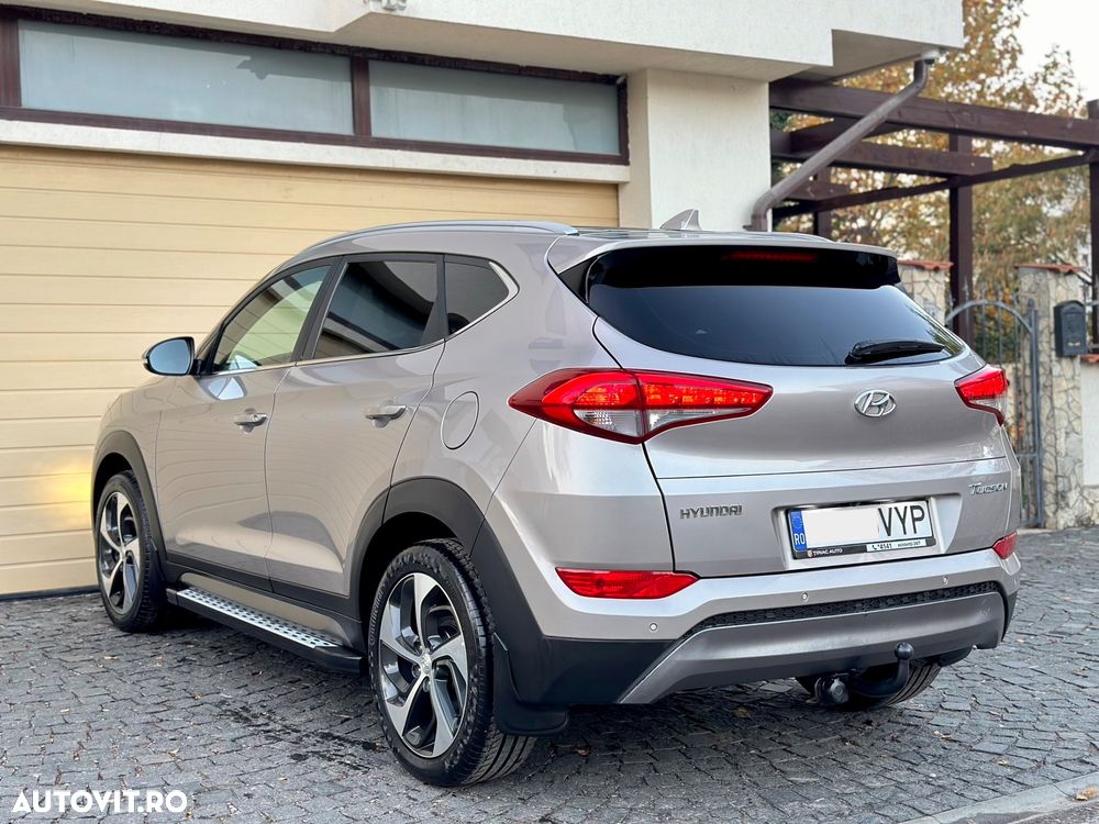 Hyundai Tucson - 4