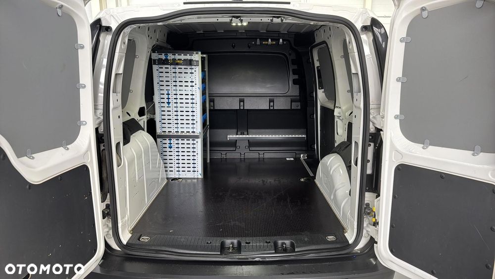 Volkswagen Caddy - 18