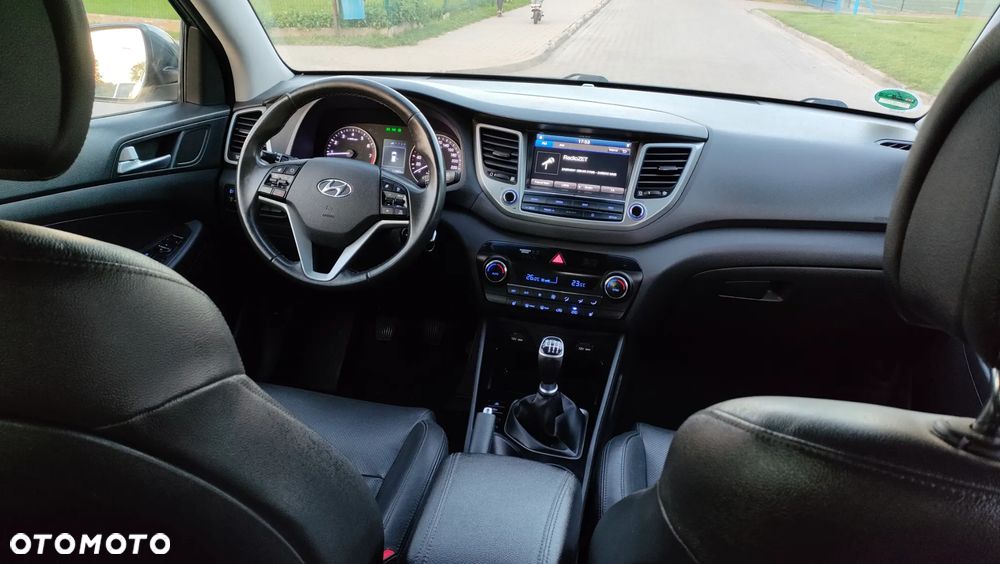 Hyundai Tucson 1.6 GDi 2WD Premium - 10