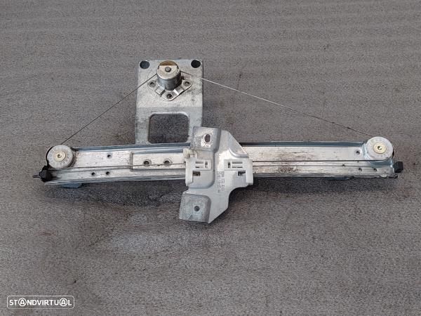 Elevador Tras Esq  Dacia Duster (Hs_) - 4