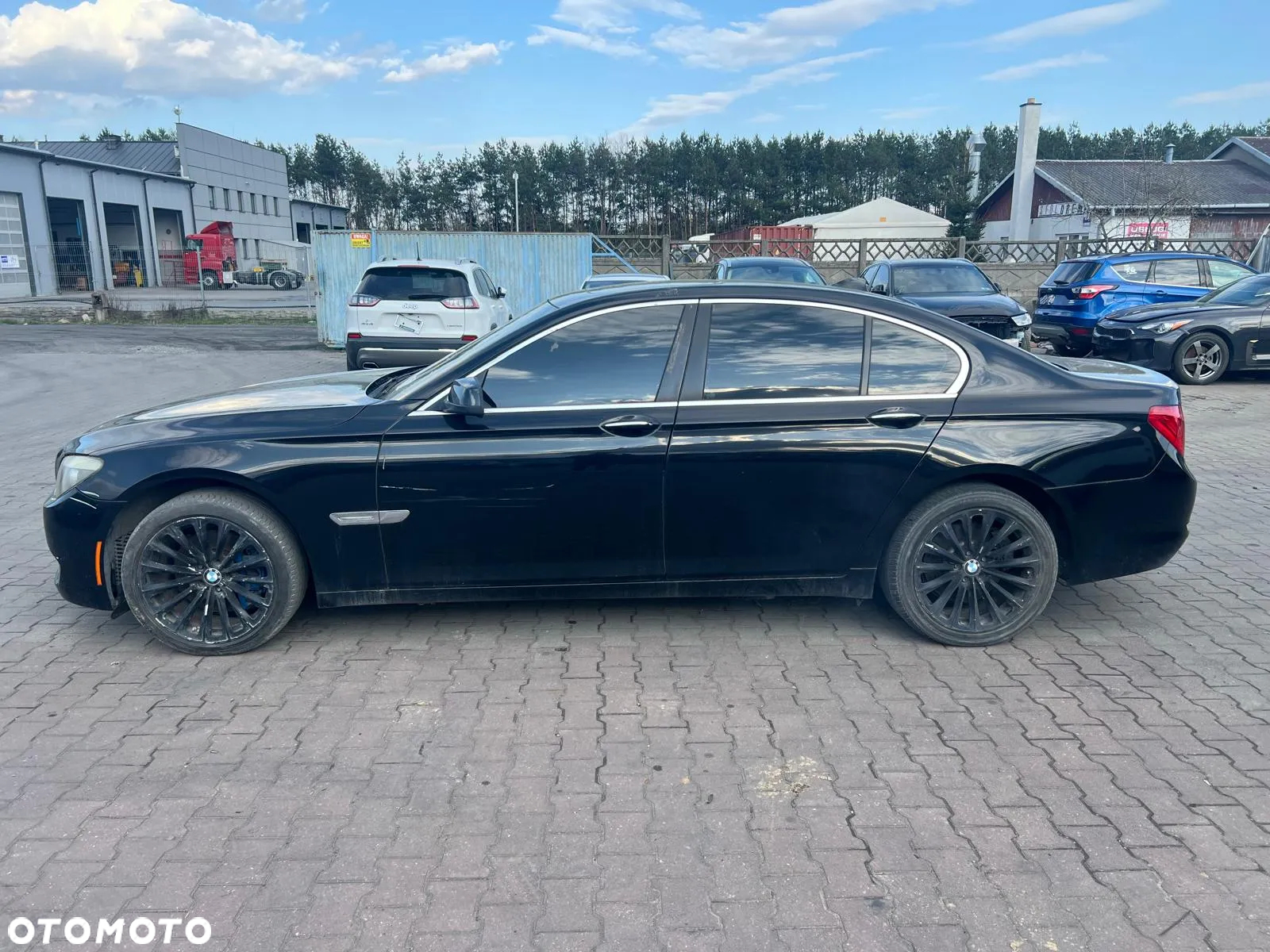 BMW Seria 7 740Li - 6