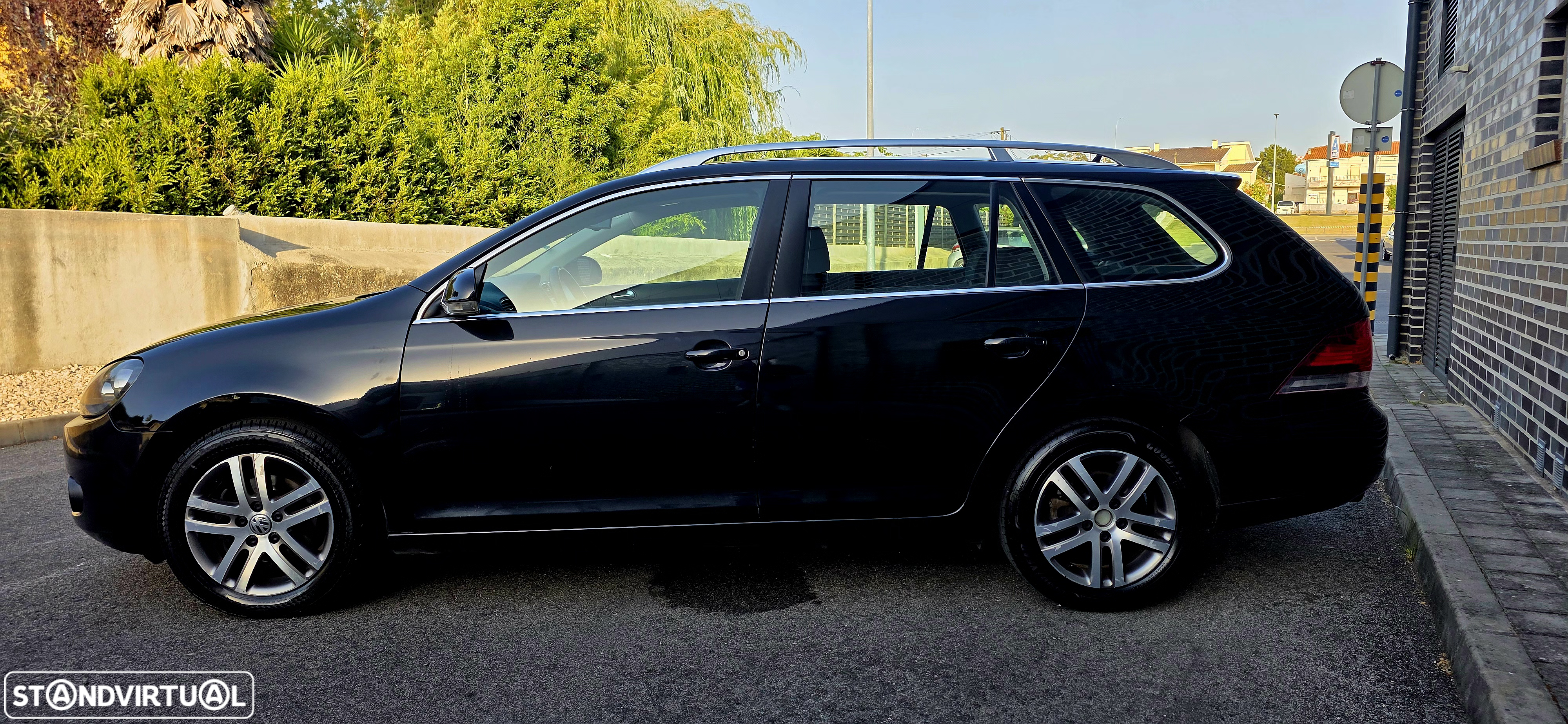 VW Golf Variant 1.6 TDi Trendline - 11