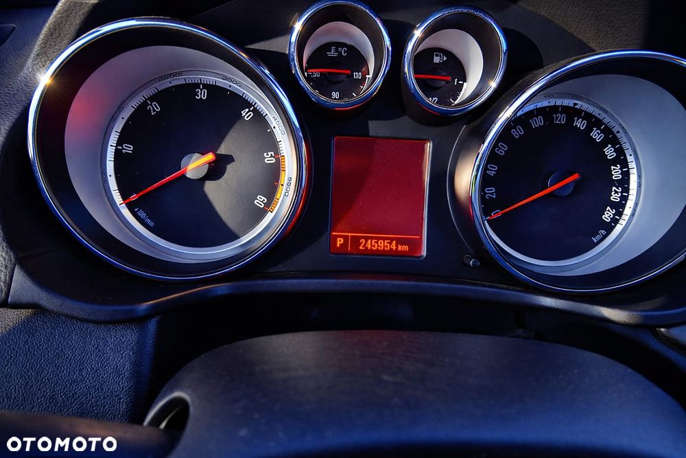 Opel Insignia 2.0 CDTI Active - 8