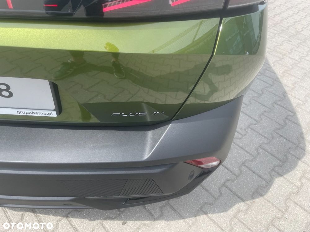 Peugeot 408 - 9