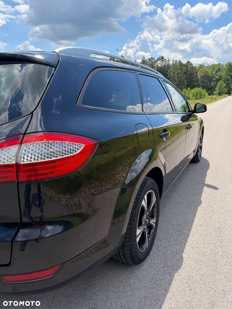Ford Mondeo 2.0 TDCi Black Magic - 8