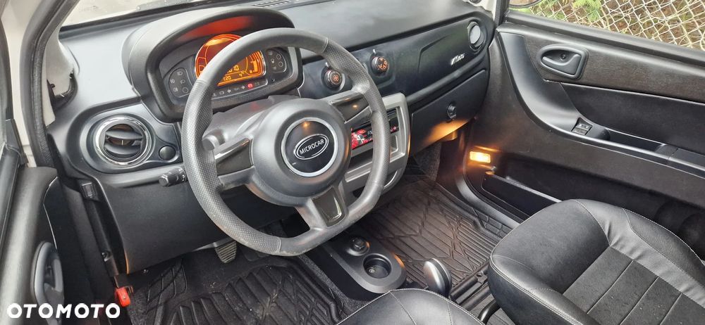 Microcar M.GO - 9