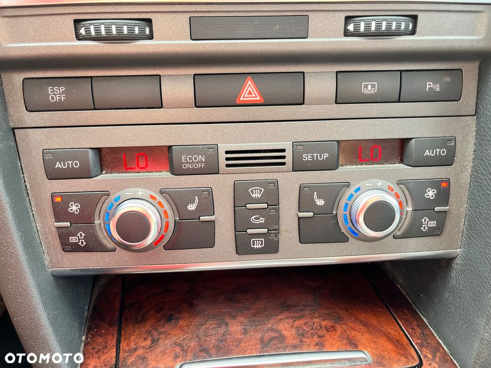 Audi A6 Limousine 3.2 FSI Quattro Tiptronic - 21