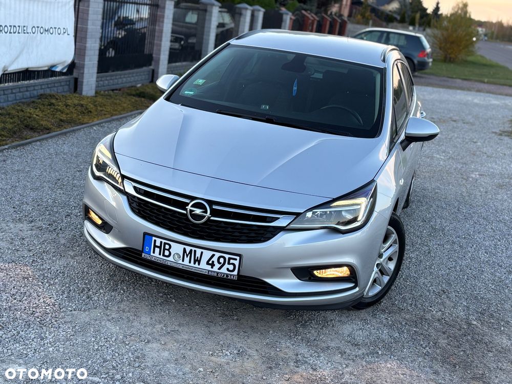 Opel Astra - 1
