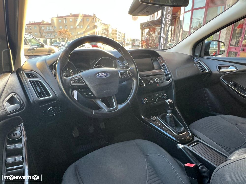 Ford Focus 1.0 SCTi Titanium - 3